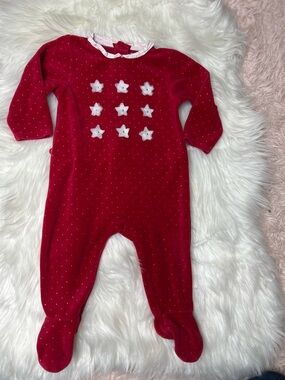 Vintage Cozy white flowers Footed One-Piece for Kids